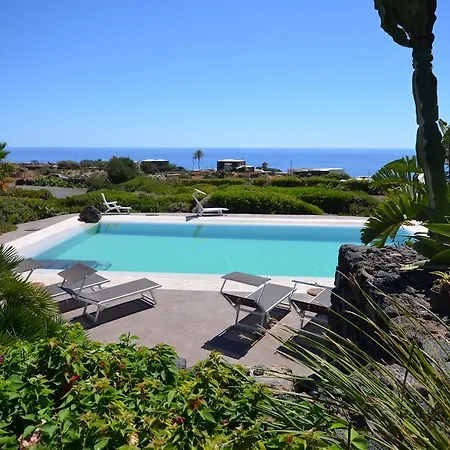 Villa Dammusi Di Gloria *